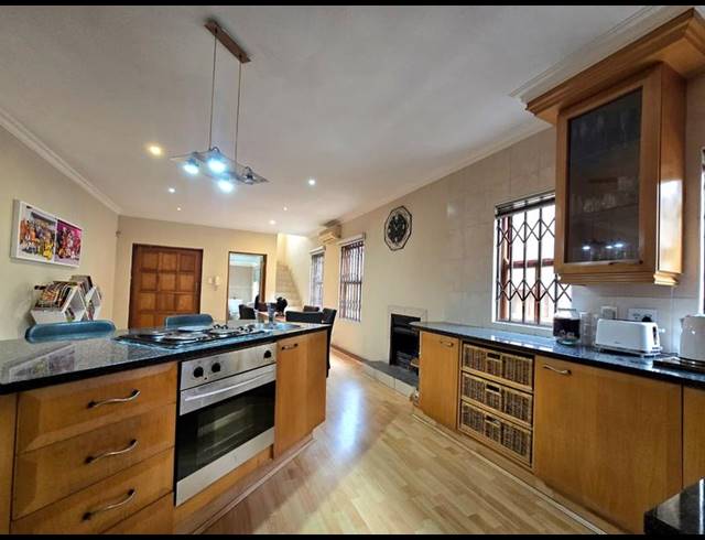 3 BEDROOM CLUSTER FOR SALE IN ALBERANTE